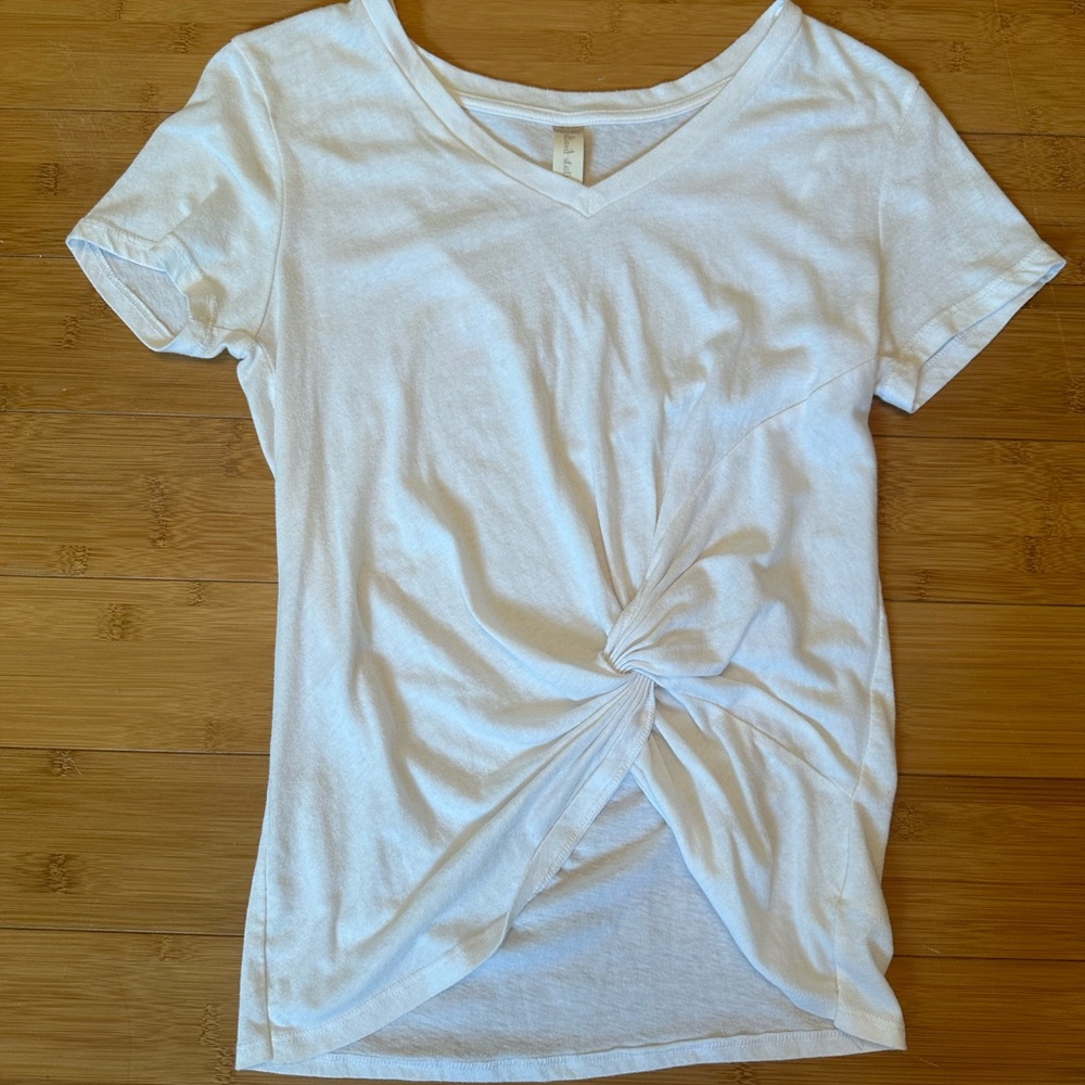 Altar'd State White Knot-Front Tee